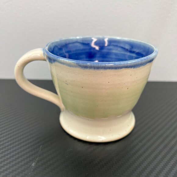 Blackbird Coffee Handmade Mug Glossy Wrens Nest Pottery Pot Shaped Cream Blue - Picture 4 of 9